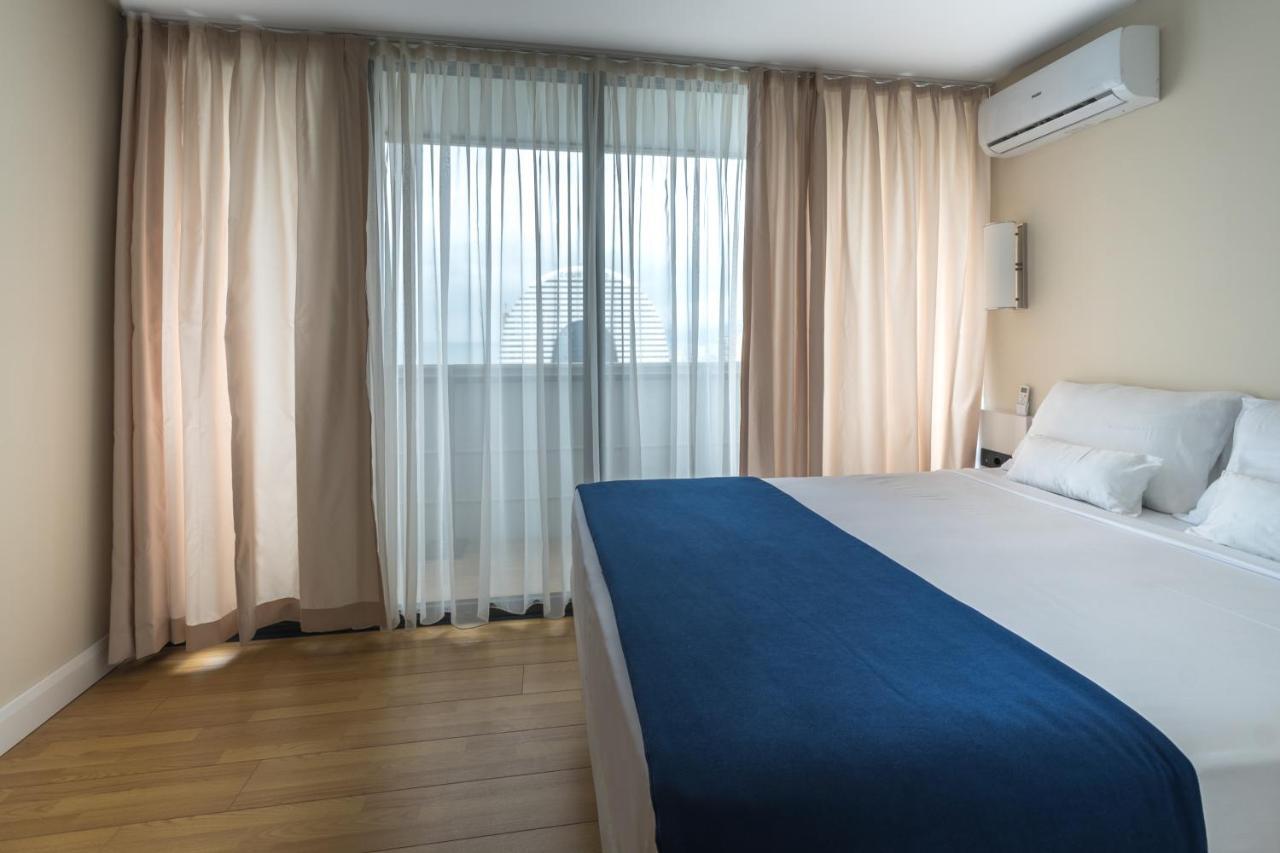 Center Batumi Orbi City Downtown 外观 照片